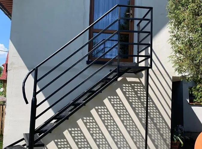 アパート U Halinki チョルシュティン