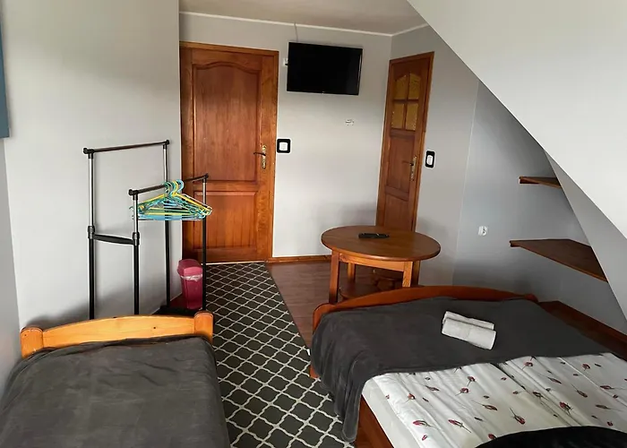 U Halinki アパート チョルシュティン